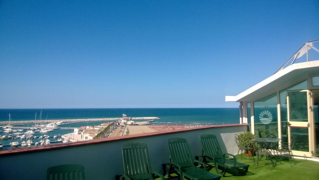 Hotel Borgo Marina رودي غارغانيكو المظهر الخارجي الصورة